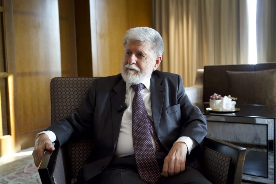 Celso Amorim rebate Trump: ‘Quem tentou fraudar a eleição foi a Meta’ 