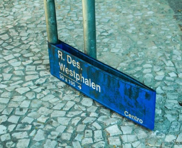 Curitiba tem R$ 13,5 milhões parados no fundo das calçadas