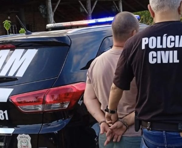 Homem é preso após manter companheira em cárcere privado por 12 horas sob ameaça de espingarda em Joinville