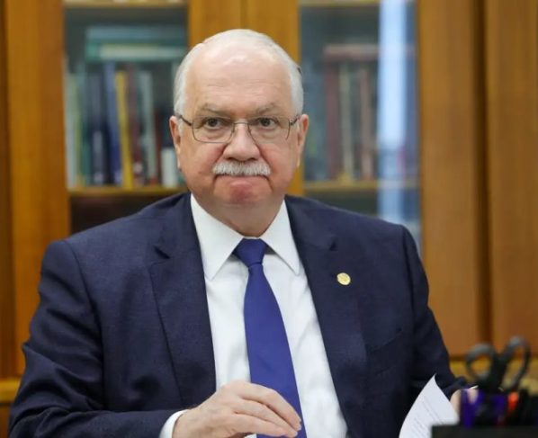 Master: Fachin se reúne com PF para tratar de citações a ministros