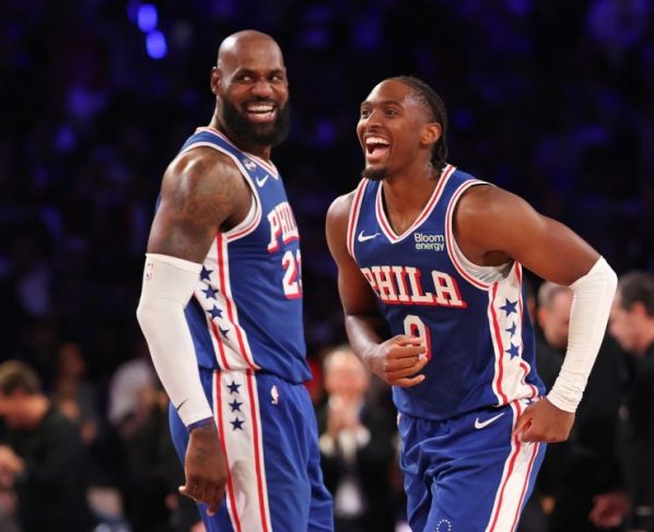 Philadelphia 76ers reverte desvantagem de 29 pontos e vence segunda na NBA
