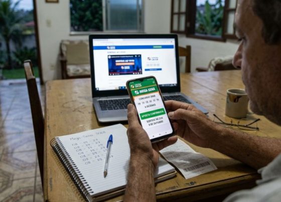 Prêmio de R$ 100 milhões movimenta apostadores e participantes da Mega-Sena recebem comunicado