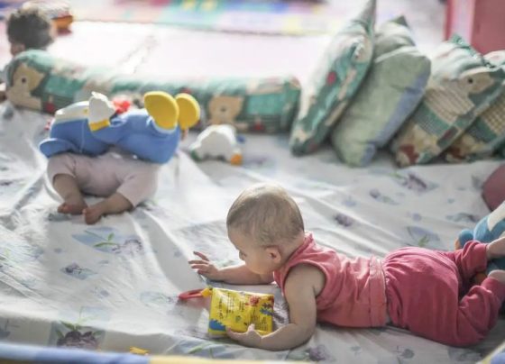Quedas: mais de 330 mil crianças foram internadas no Brasil em 10 anos