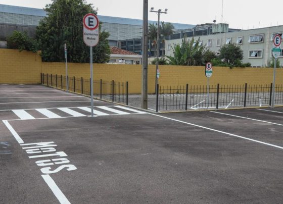SmartPark do Terminal Campina do Siqueira passa a cobrar R$ 1 para quem estacionar o carro e pegar o ônibus