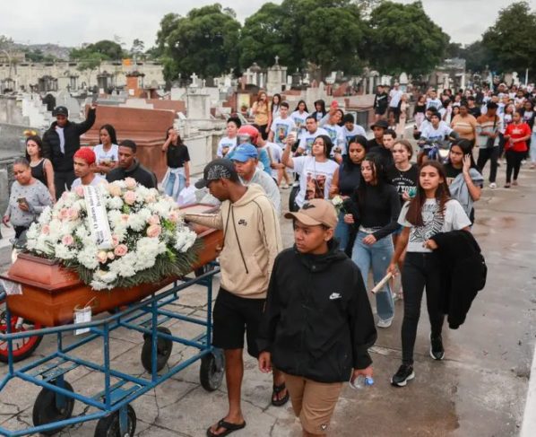Um ano depois, mortes da Operação Contenção ainda são investigadas