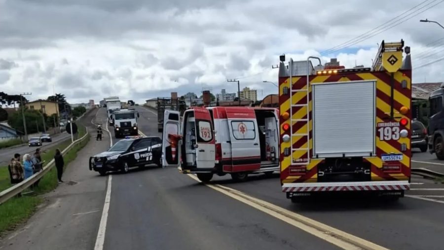 VÍDEO: Jovem tem braço decepado após ser atingido por caminhão na BR-282, em Lages